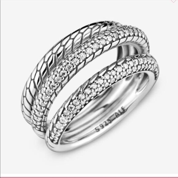 NWOT Pandora Triple Band Pavé Ring